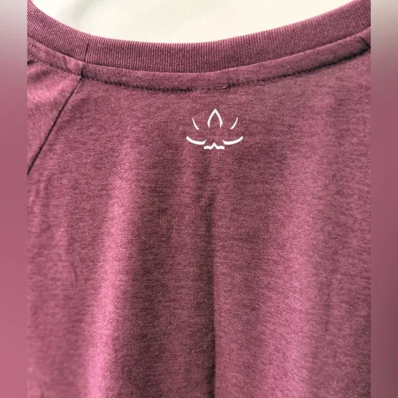 💫Beyond Yoga Featherweight Daydreamer Pullover, Midnight Burgundy, XS, NWT - Picture 8 of 12